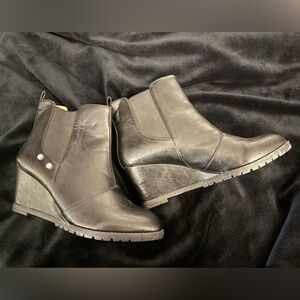 Black Ankle Boots Wedge